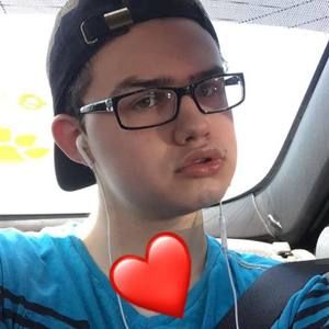 Meet your Posher, Kendall